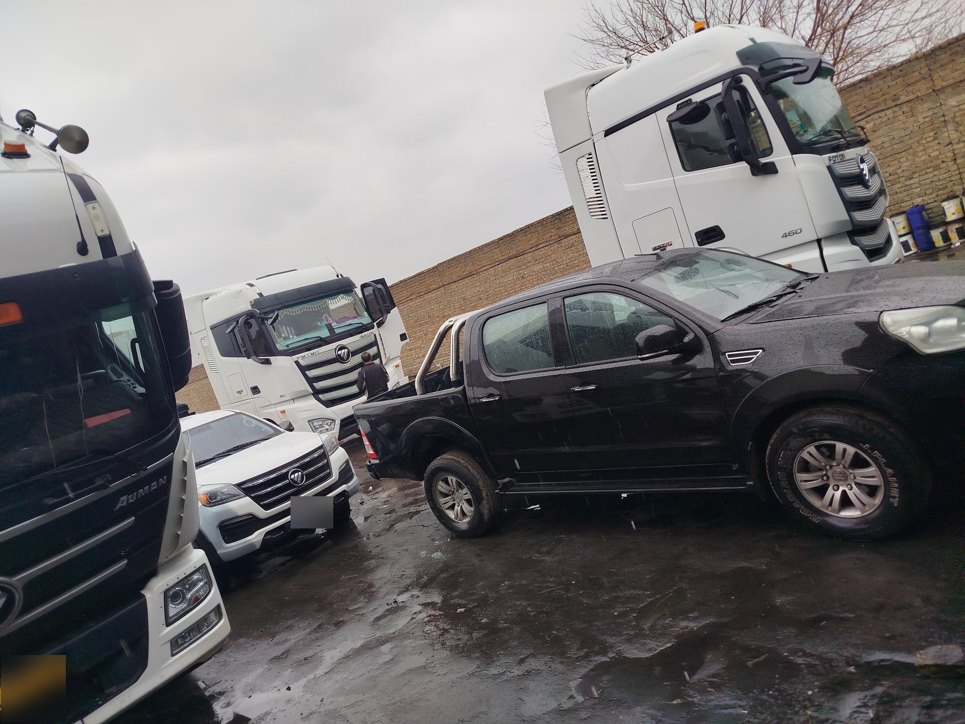 عکس تعمیرگاه فوتون تراک