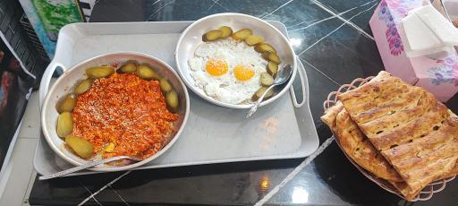 عکس صبحانه سرا و قهوه سناتور