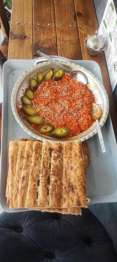 صبحانه سرا و قهوه سناتور