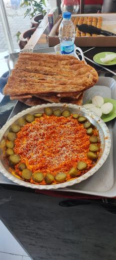 عکس صبحانه سرا و قهوه سناتور