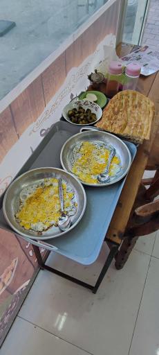 عکس صبحانه سرا و قهوه سناتور