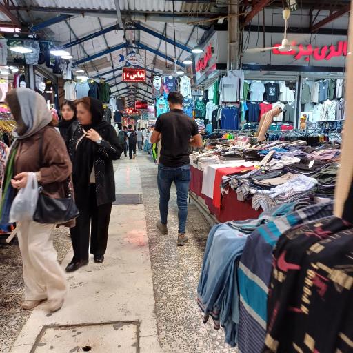 بازار بزرگ ساحلی آستارا