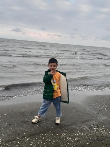 عکس بازار بزرگ ساحلی آستارا