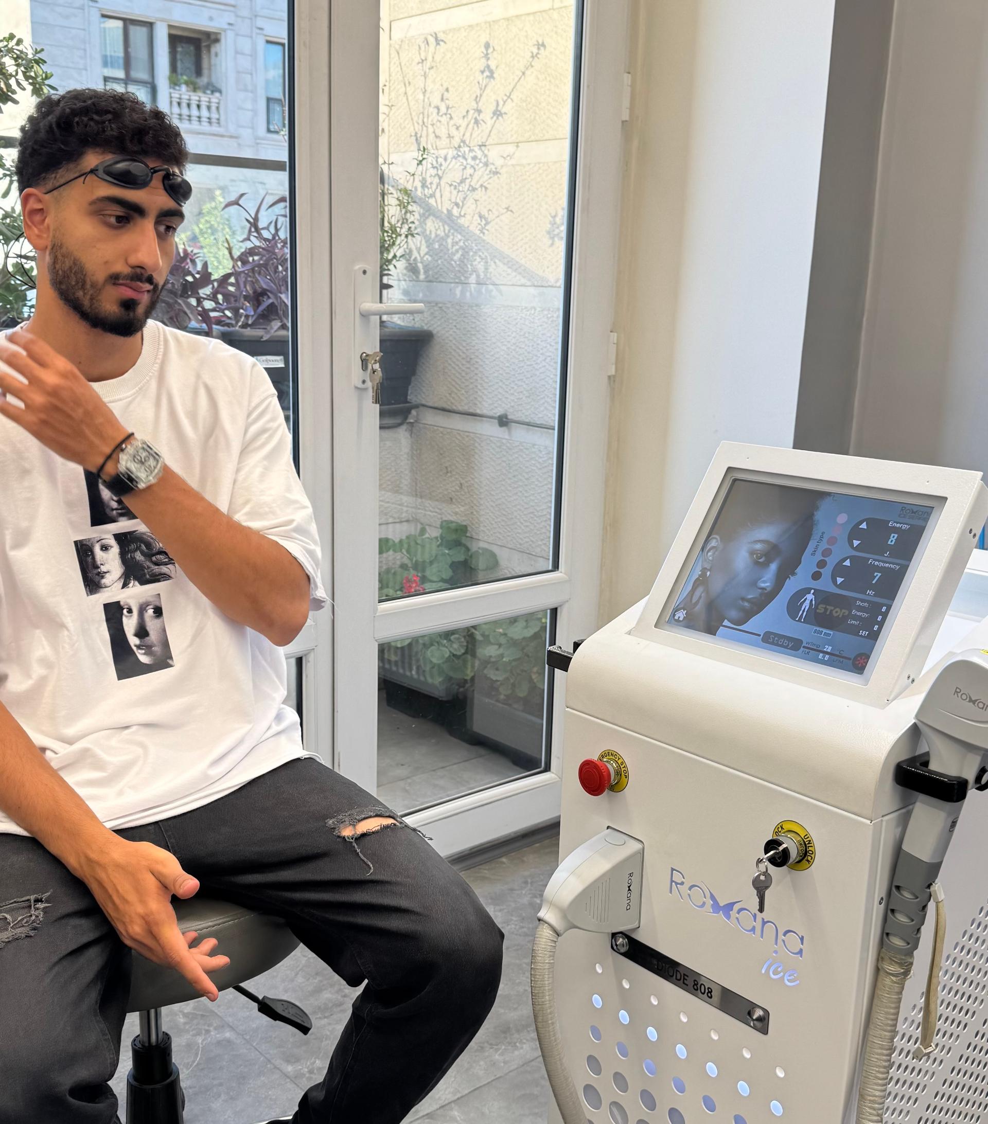 عکس کلینیک زیبایی و لیزر دکتر سارا مرتضایی