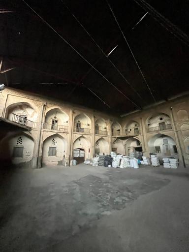 عکس کاروانسرای سارو تقی