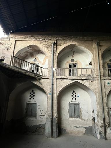 عکس کاروانسرای سارو تقی