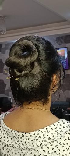 عکس آرایشگاه حس شیرین