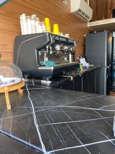 عکس کافه فومو