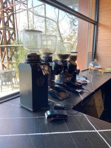 عکس کافه فومو