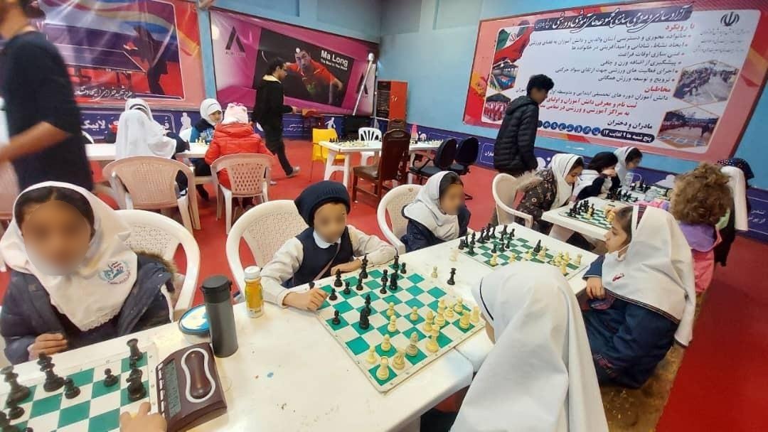 عکس پیش دبستان و دبستان دخترانه باغ مهر