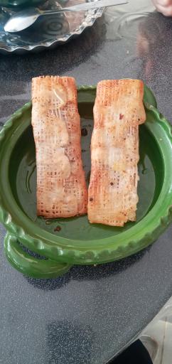 عکس رشته خشکار خوشحال