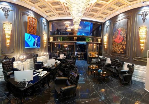 مشاور املاک سراج