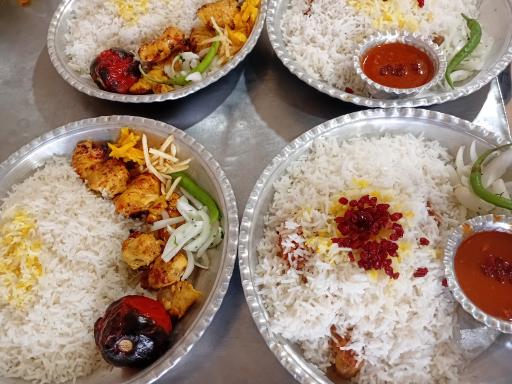 عکس رستوران و آشپزخانه بهارنارنج