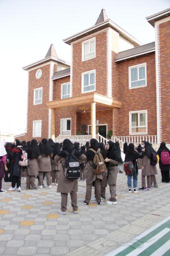 عکس مجتمع آموزشی گل تبار
