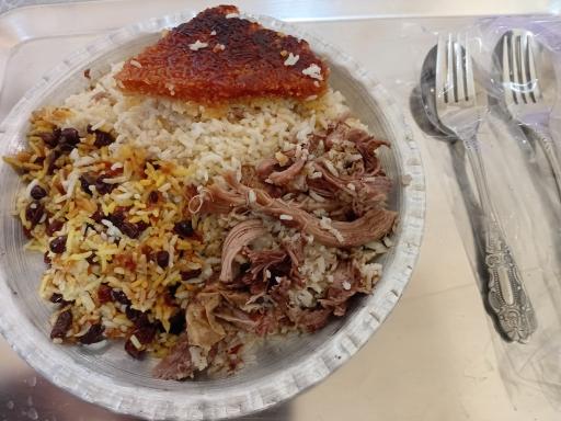 رستوران و آشپزخانه بهارنارنج