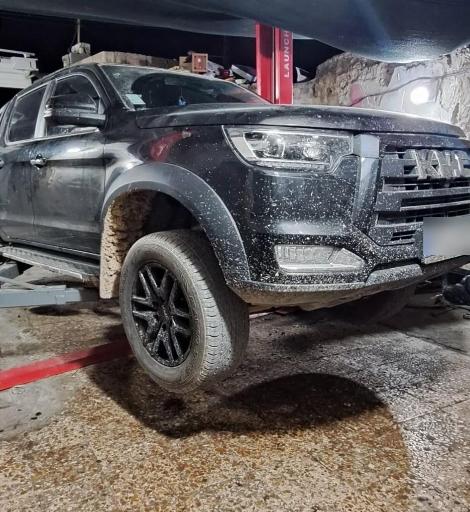 عکس جلوبندی برادران دادزادی