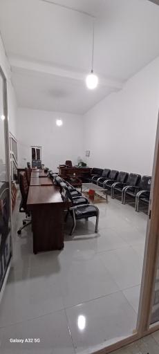 عکس مشاور املاک کوروش