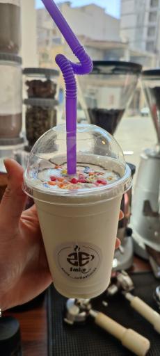 عکس کافه اسمایل