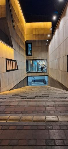 عکس تماشاخانه لبخند