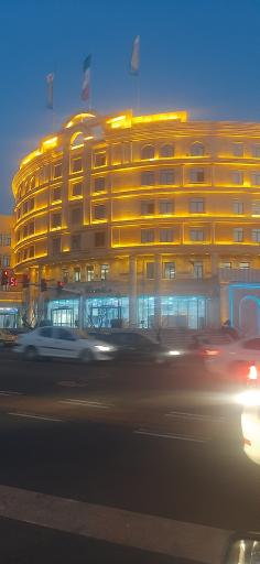 عکس مجتمع تجاری الماس کریمخان