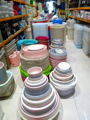 عکس لوکس پلاستیک