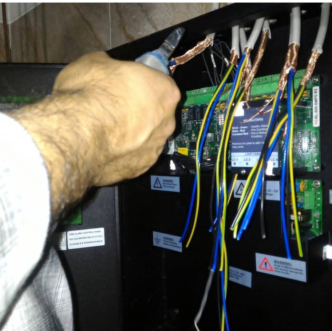 عکس سیستم های اعلام حریق محافظ گستران