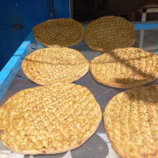 عکس نان بربری پنجه طلا