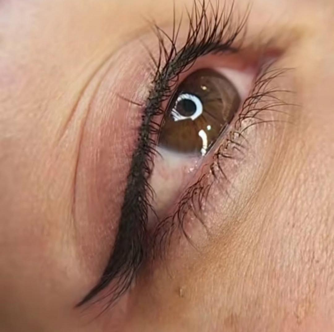 عکس سالن زیبایی طره 