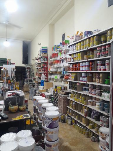 عکس فروشگاه رنگ و چسب وهاب