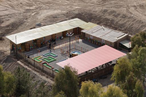 عکس دبستان غیر انتفاعی پسرانه مفید