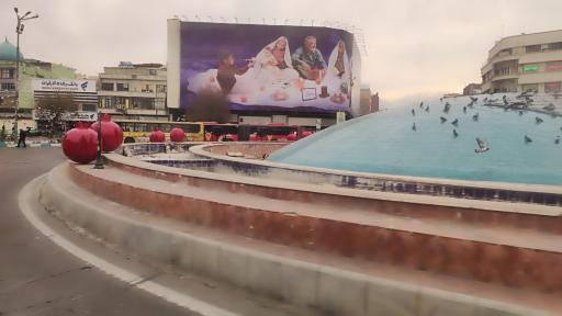 عکس میدان انقلاب