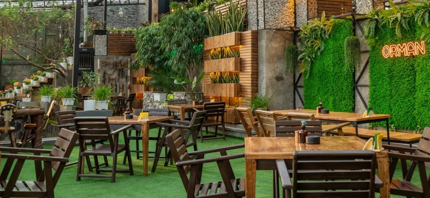 عکس کافه رستوران اورمان