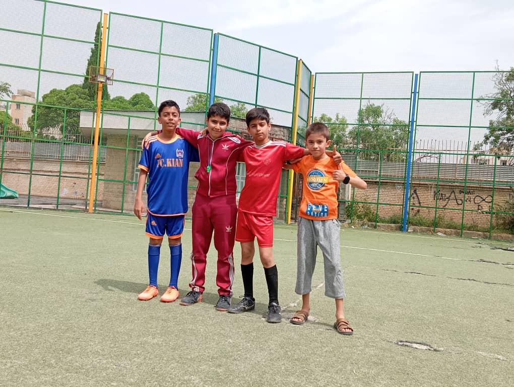 عکس زمین فوتبال امام رضا شیراز