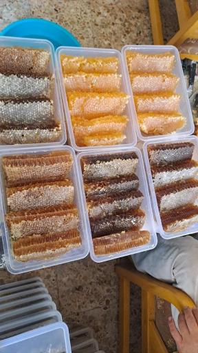 عکس عسل فروشی صددرصد هادی صادقی