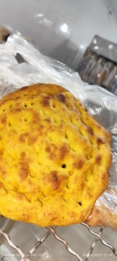 عکس نانوایی خانواده کرمانج