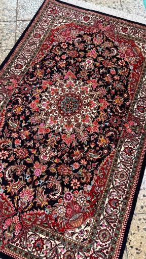 عکس فرش افشار و بیجار صبری