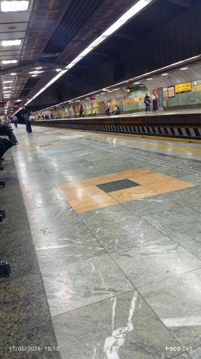 عکس میدان انقلاب