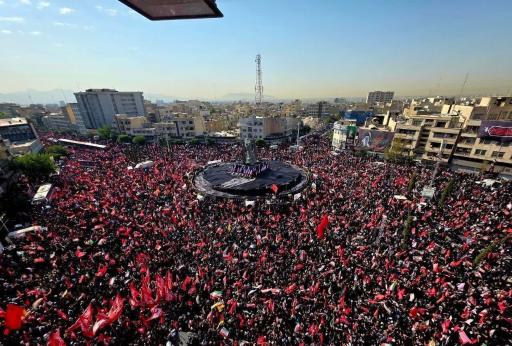 عکس میدان انقلاب