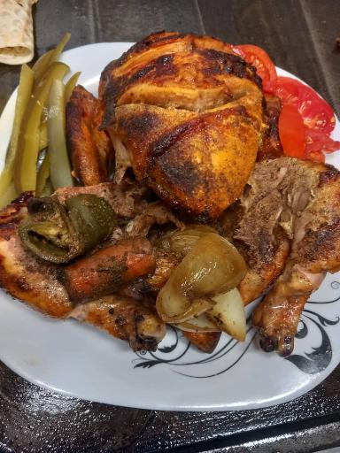 عکس مرغ کنتاکی و پیتزا مزه