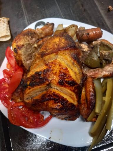 عکس مرغ کنتاکی و پیتزا مزه