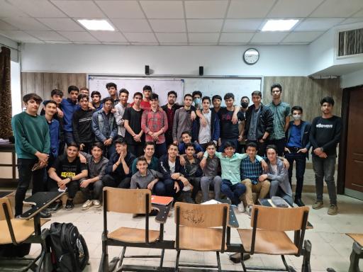 عکس دبیرستان استعدادهای درخشان شهید هاشمی نژاد ۵ دوره دوم