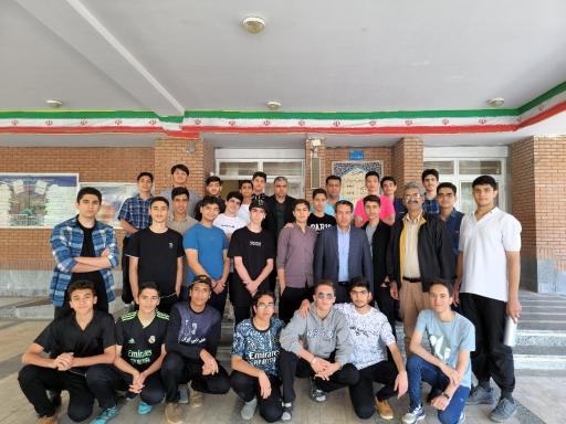 عکس دبیرستان استعدادهای درخشان شهید هاشمی نژاد ۵ دوره دوم