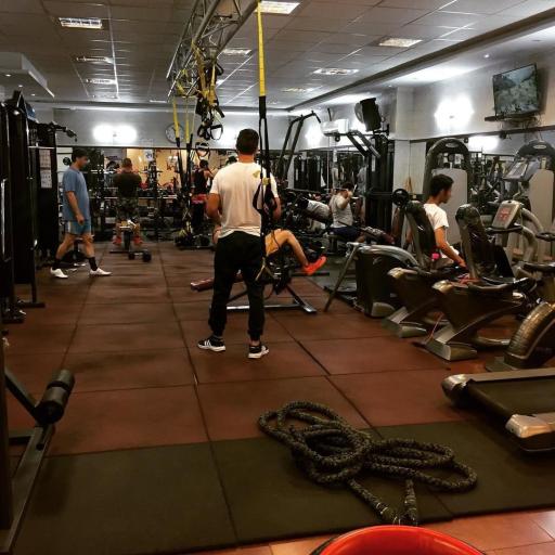 عکس باشگاه بدنسازی همیلا