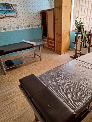 عکس آموزشگاه فنی و حرفه ای آزاد ماساژ تسکین