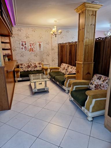 عکس آموزشگاه فنی و حرفه ای آزاد ماساژ تسکین