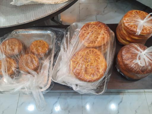 عکس نانوایی تافتون سبوس دار عزیزخانی