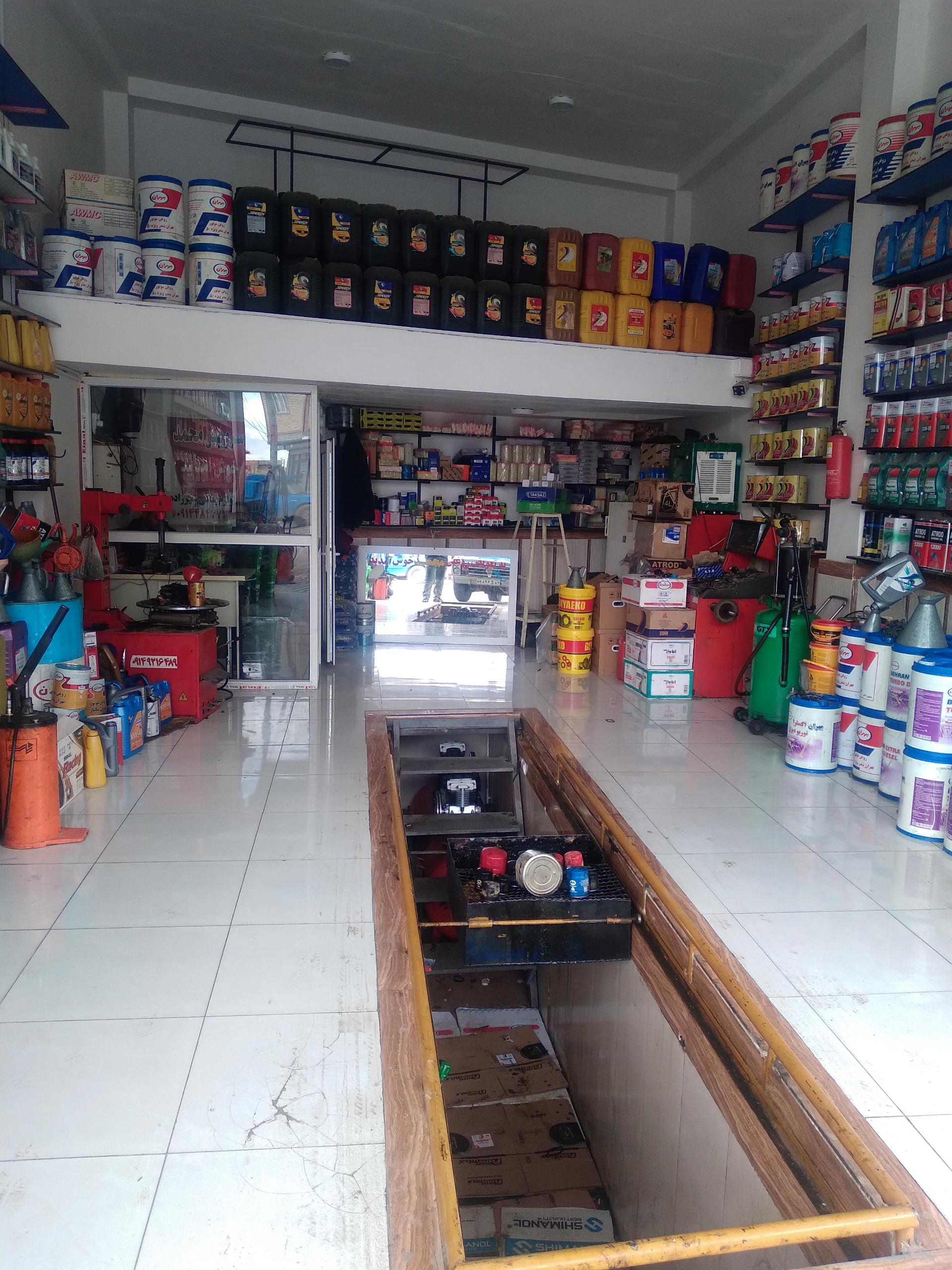 عکس تعويض روغنی محمد 