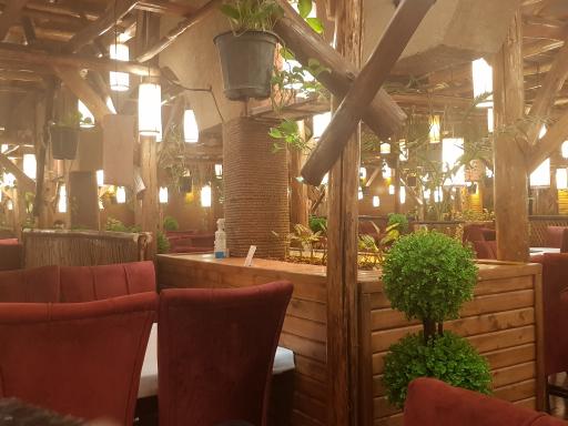 عکس کاخ زرین