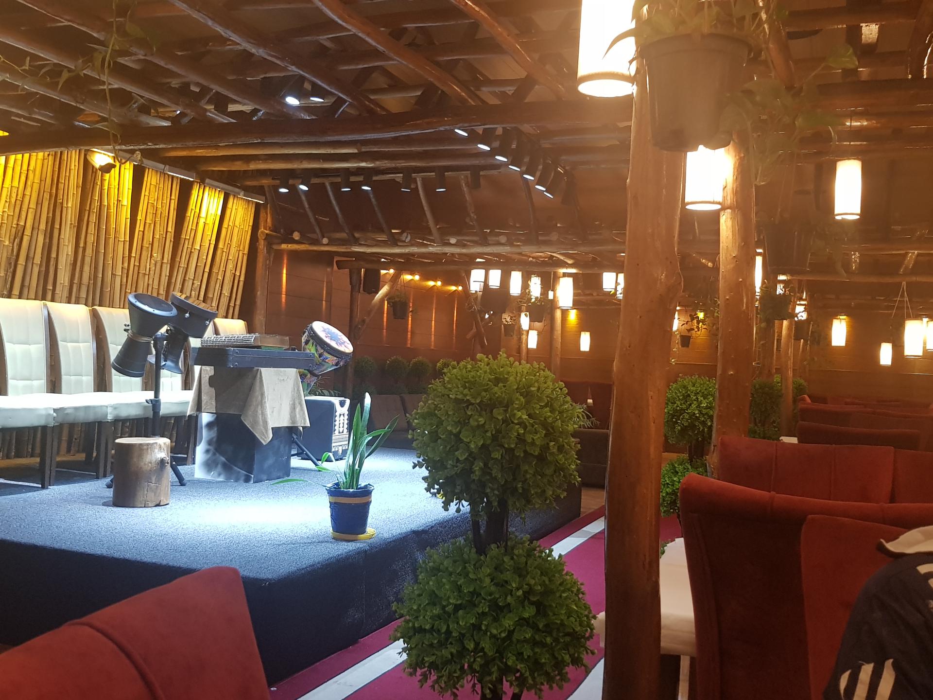 عکس کاخ زرین