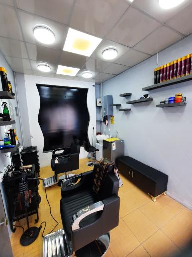 عکس پیرایش دیپلمات